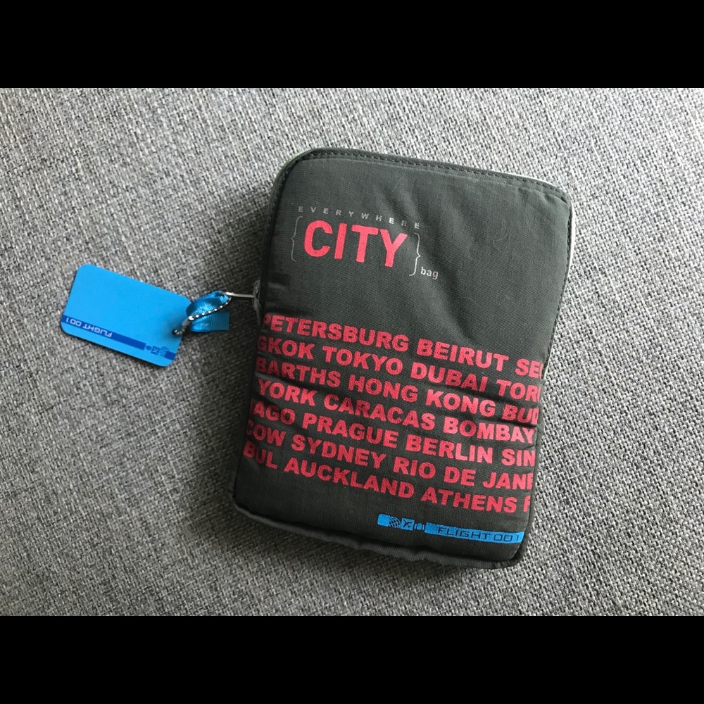 Flight 001 Everywhere City Tote